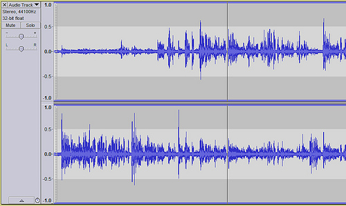 Removing background noise from a stereo recording